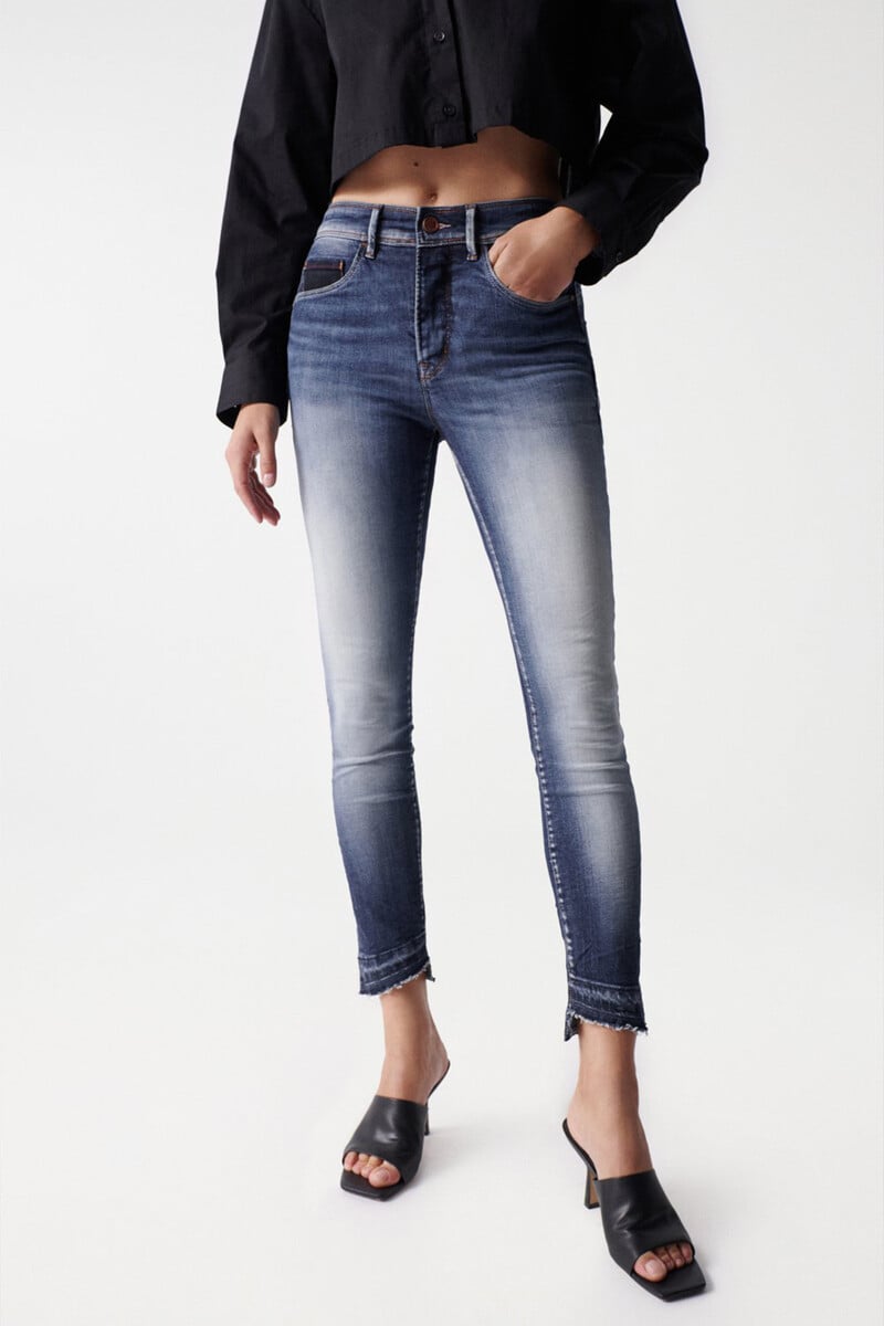 pedro del hierro Vaqueros faith push in cropped lavado premium Último día