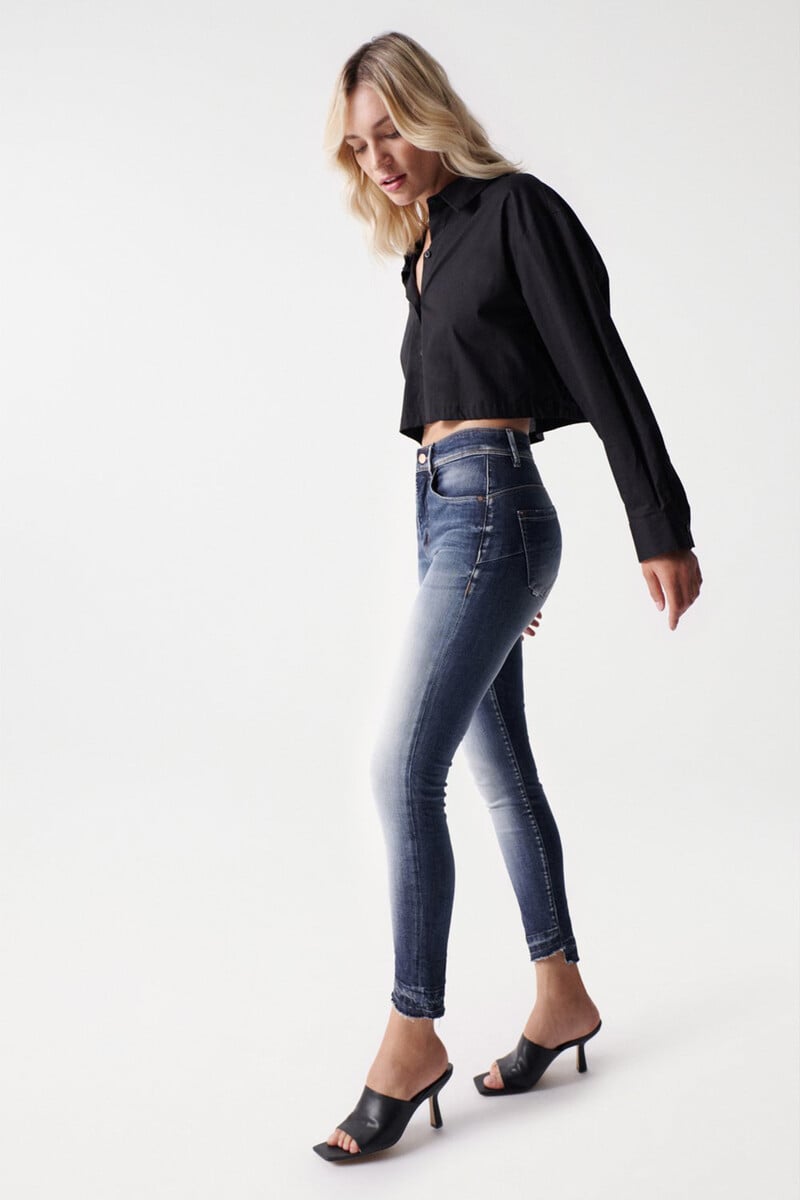 pedro del hierro Vaqueros faith push in cropped lavado premium Último día