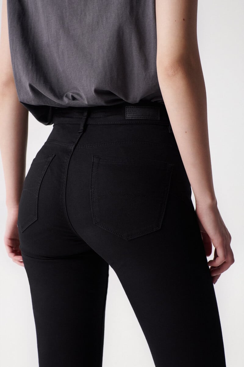 pedro del hierro Vaqueros faith push in cropped Precio de fábrica