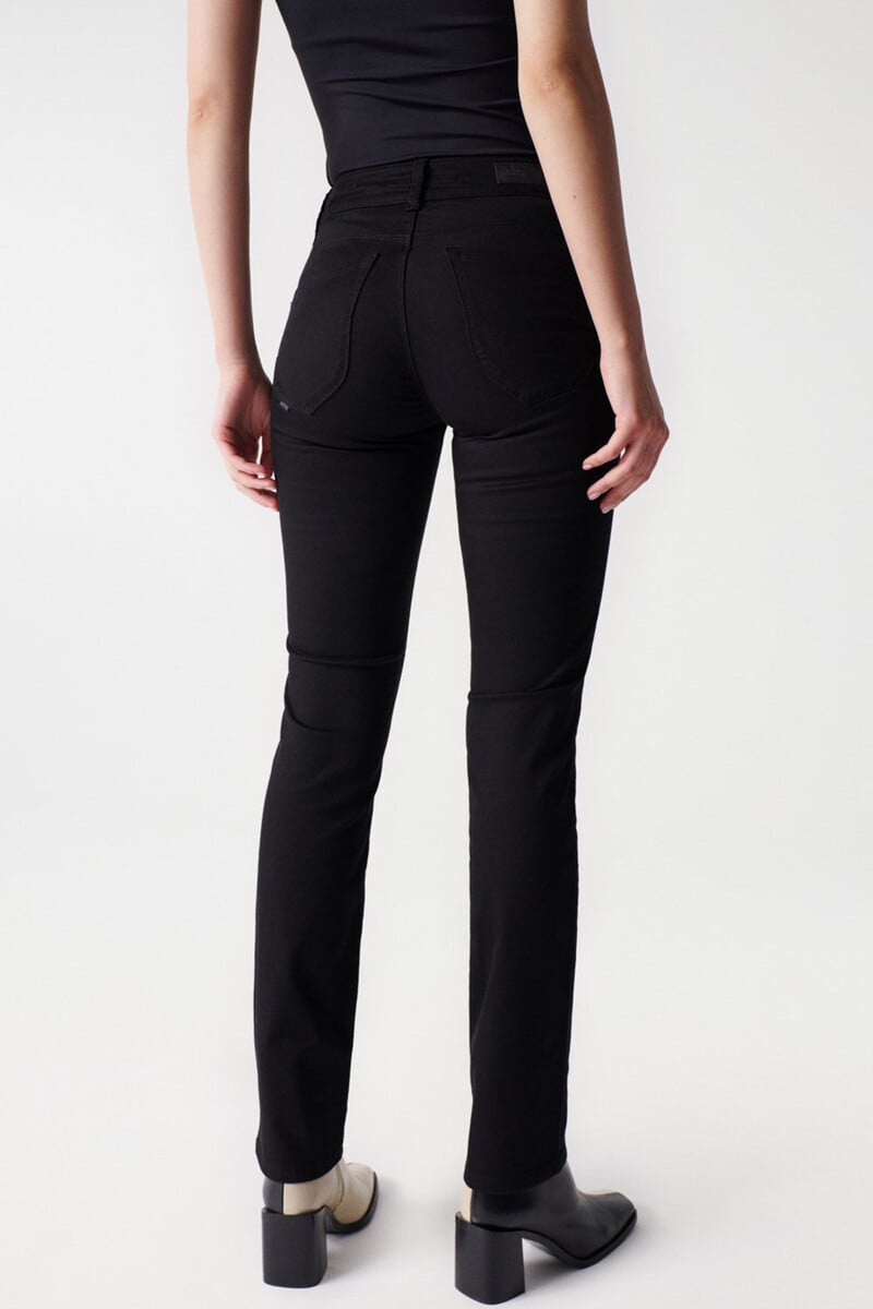 pedro del hierro Vaqueros secret push in slim true black Promoción trimestral