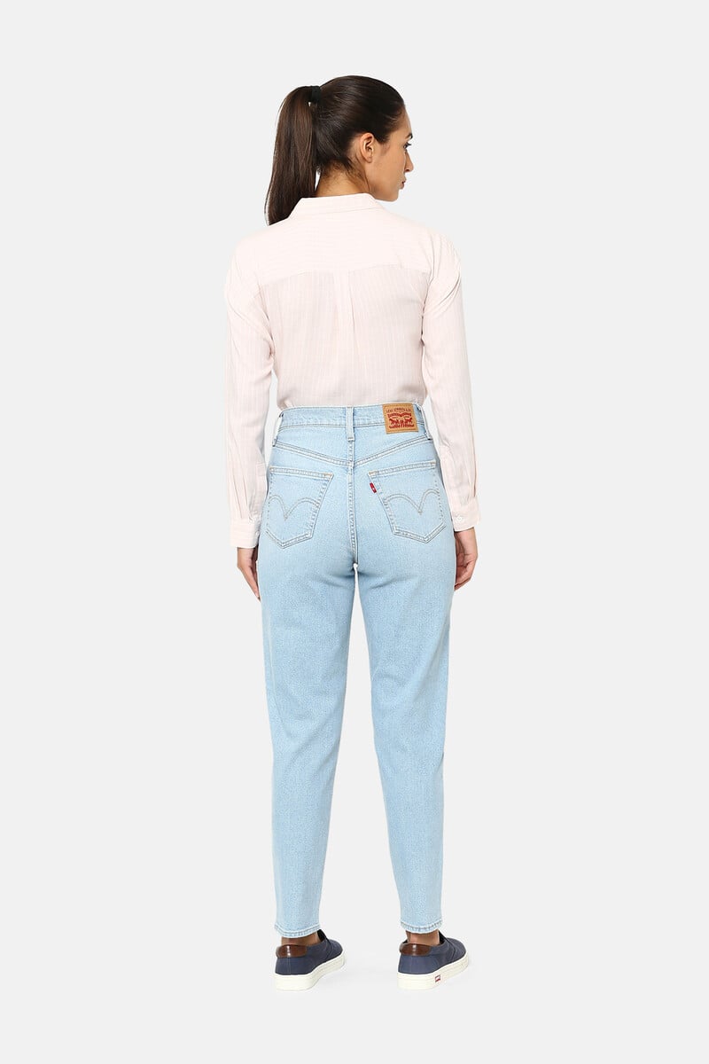 pedro del hierro Jeans Mom Tiro Alto Solo hoy
