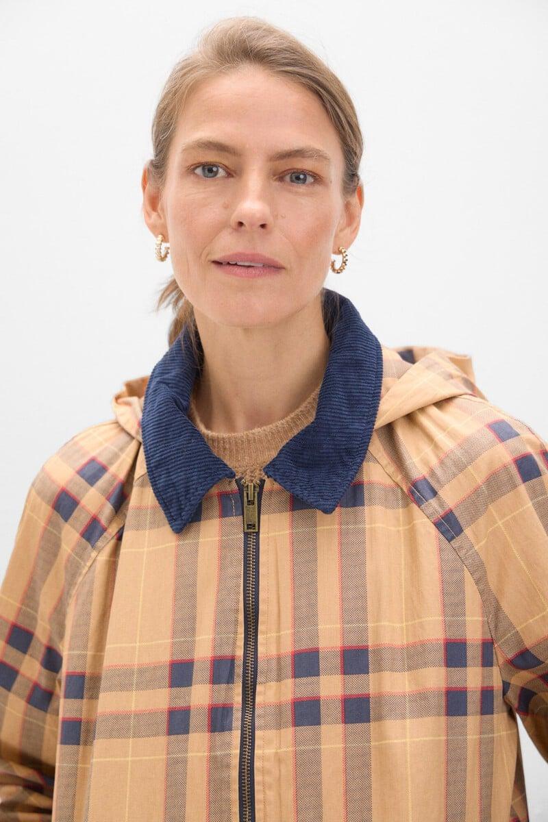 pedro del hierro Chaqueta corta encerada Envío internacional gratuito