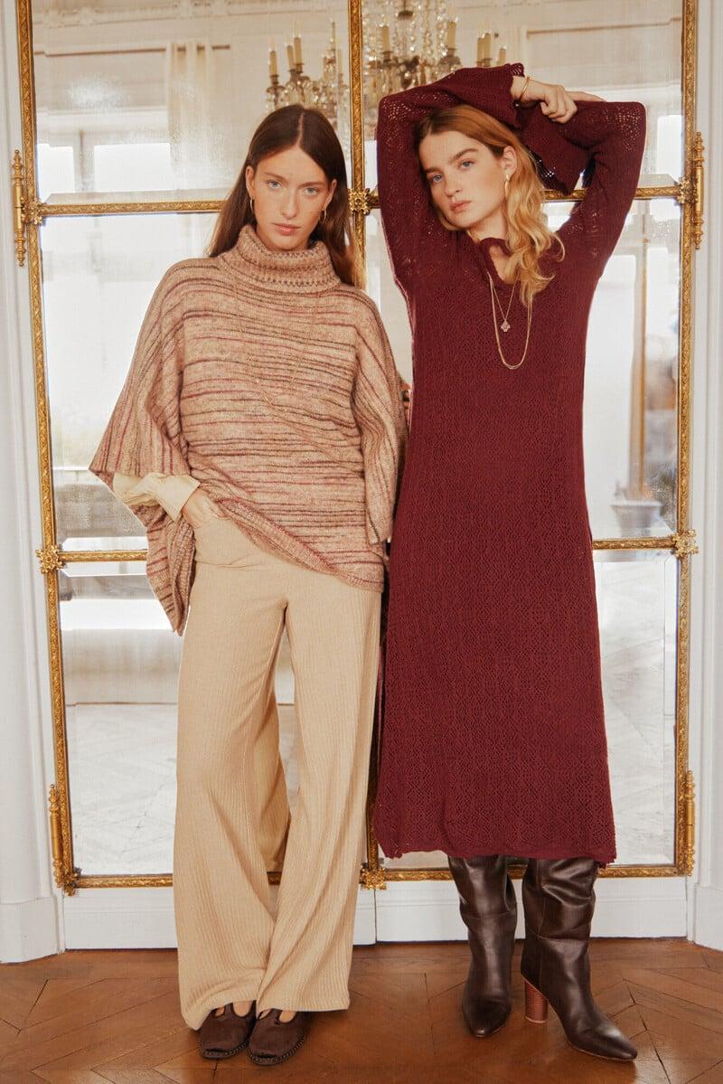 pedro del hierro Teocleta. Poncho de punto Ofertas de temporada