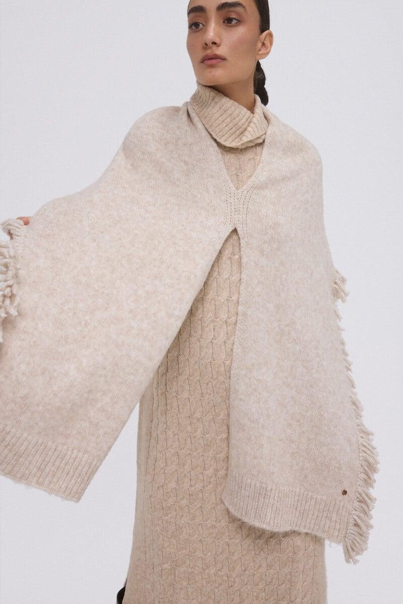 pedro del hierro Poncho de punto marrón con flecos Devoluciones gratuitas