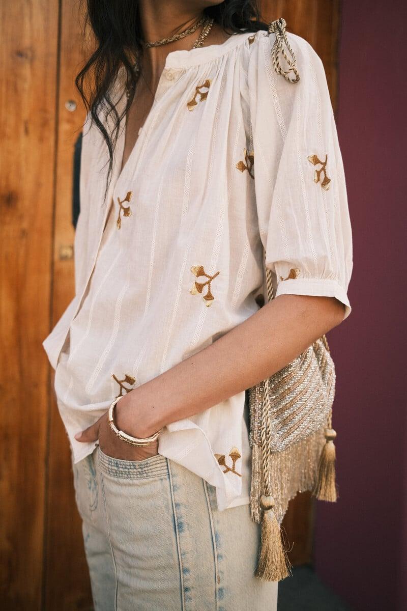 pedro del hierro Gadea. Blusa bordada Envío gratis