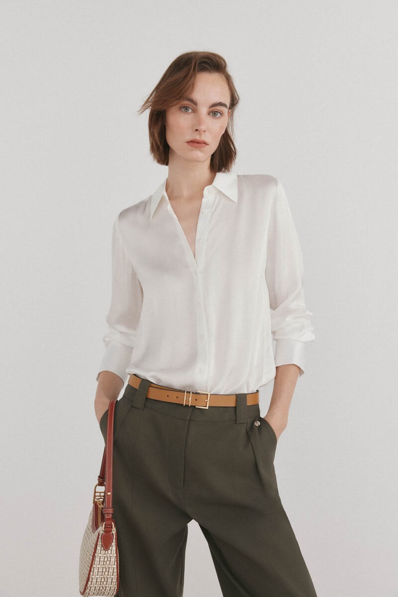 pedro del hierro Camisa satinada fluida En oferta