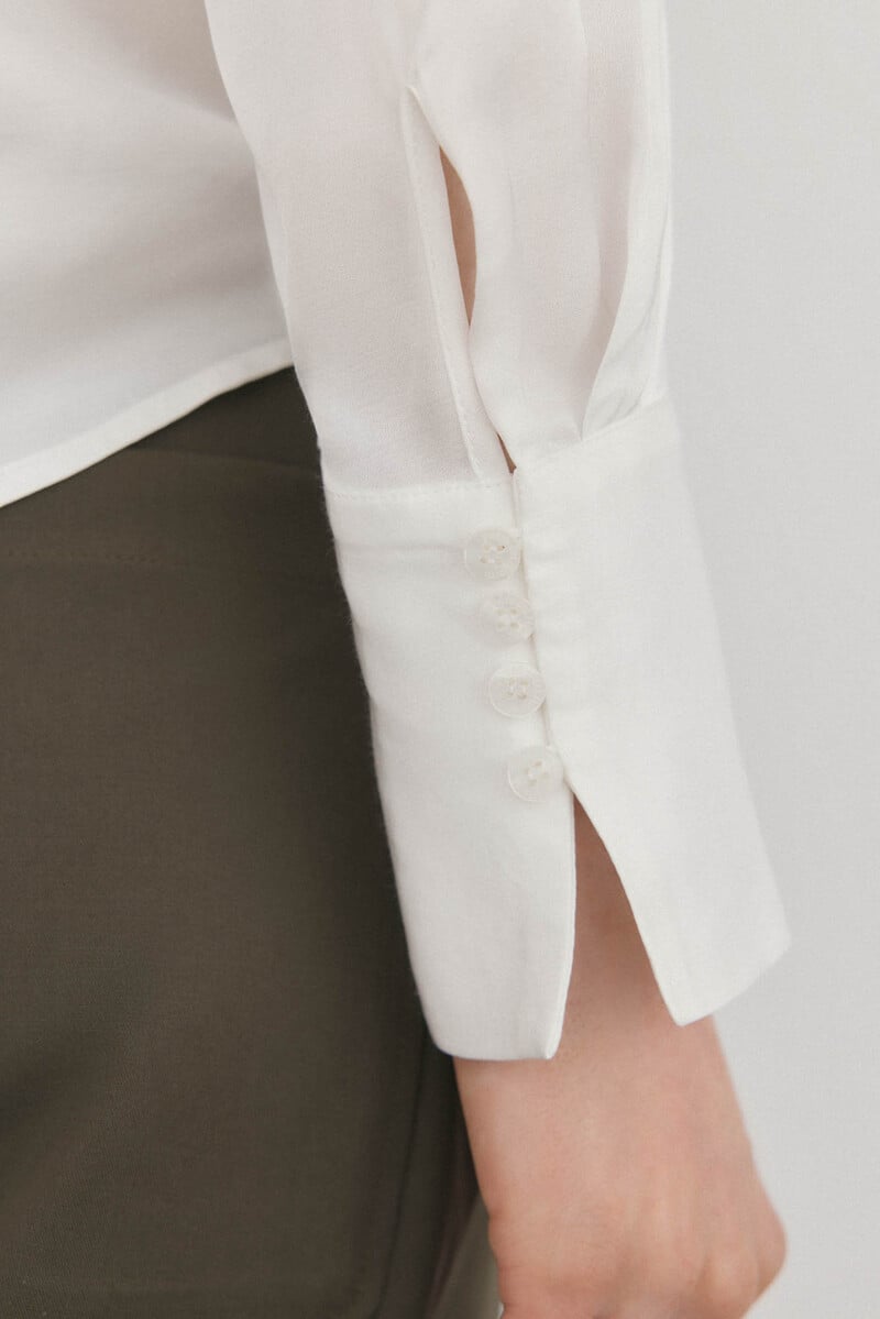 pedro del hierro Camisa satinada fluida En oferta