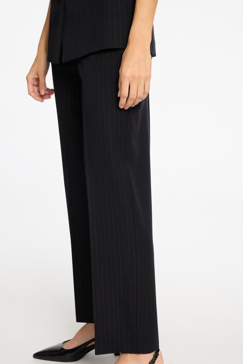 pedro del hierro Pantalón de traje wide leg con detalle de raya diplomática en plateado Limitado a 3 días