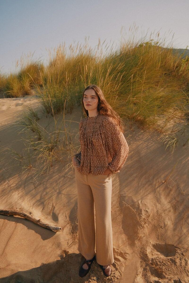 pedro del hierro Petra. Pantalón amplio de espiga Ahorra y exporta