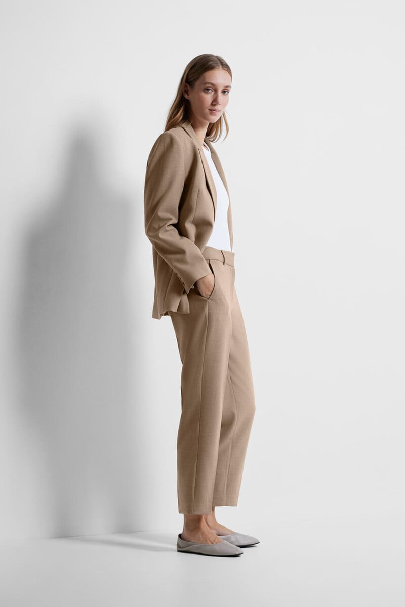 pedro del hierro Pantalón de traje Regular Fit confeccionado con materiales reciclados COMPRAR AHORA