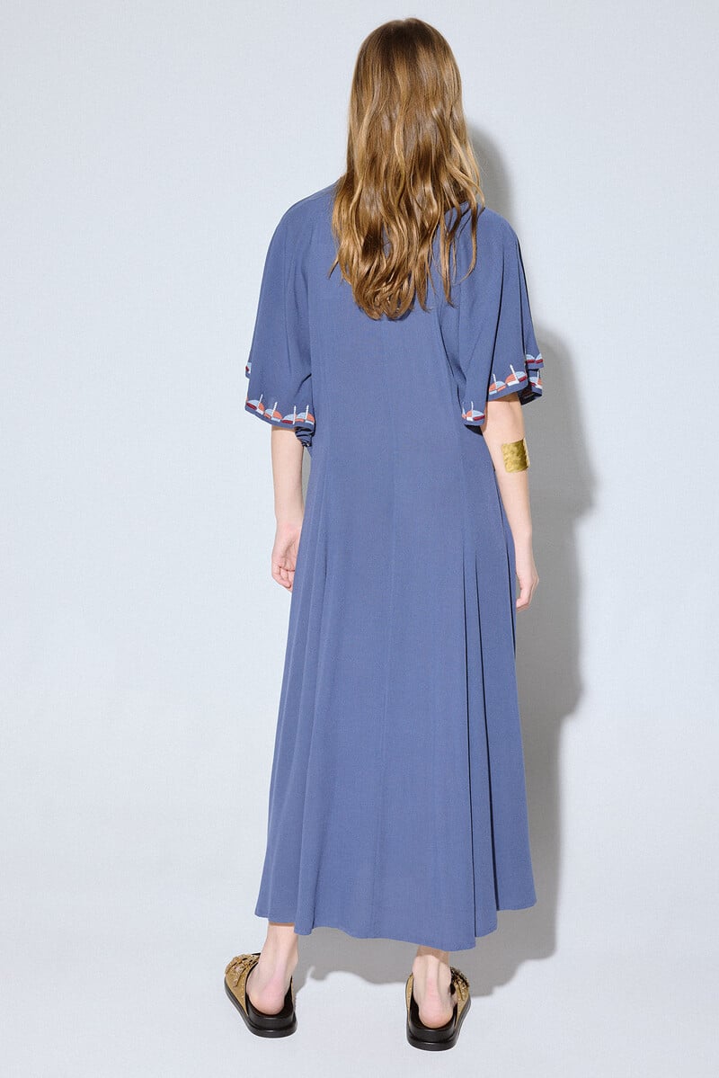 pedro del hierro Vestido manga capa bordado Venta caliente
