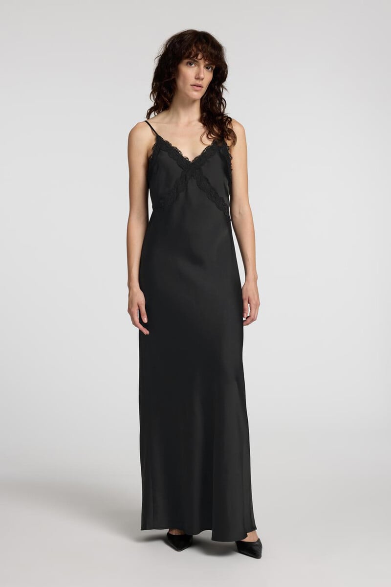 pedro del hierro Vestido lencero Midi confeccionado con materiales reciclados 2025