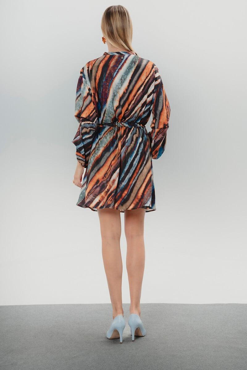 pedro del hierro Vestido corto de manga larga Madrid Envío gratis