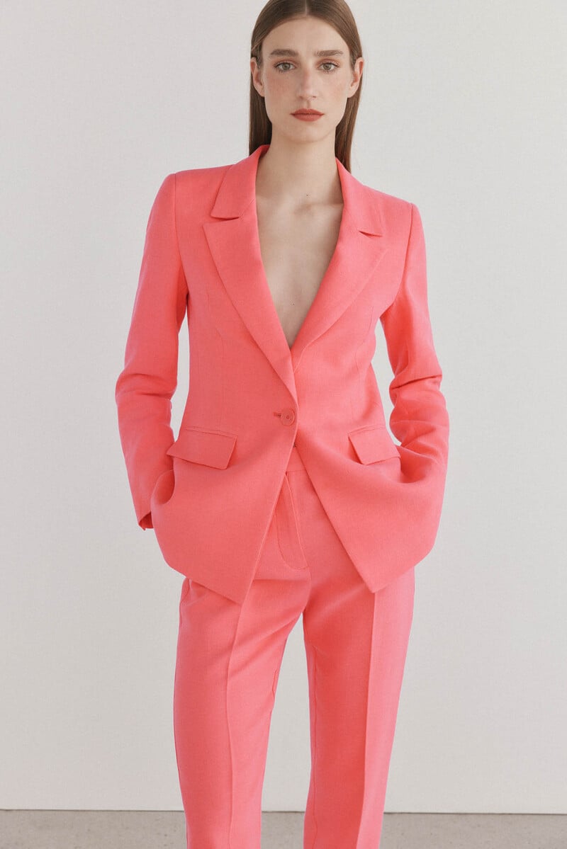 pedro del hierro Blazer estructurada Última moda