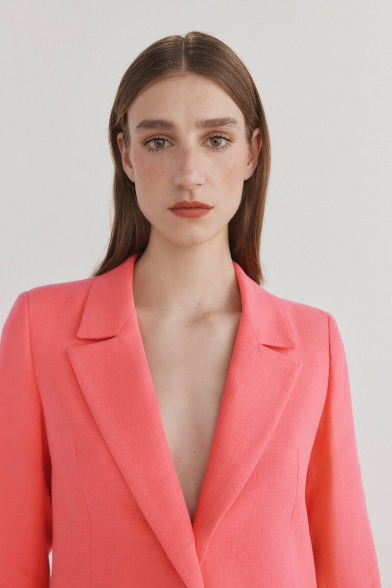 pedro del hierro Blazer estructurada Última moda