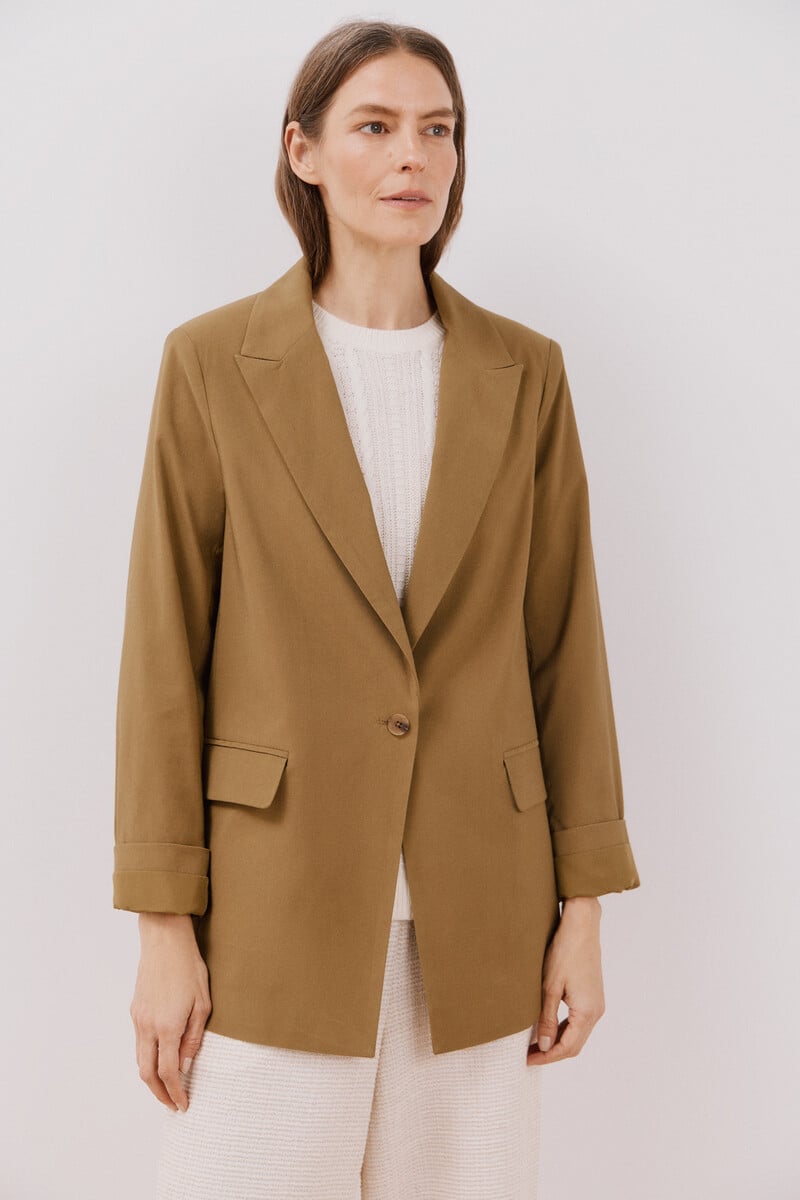 pedro del hierro Blazer ligera En línea