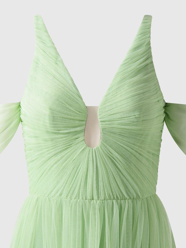 pronovias AMIENN | Vestido de dama de honor fit & flare con escote de pico | Vera Wang Bridesmaids Últimos 2 días