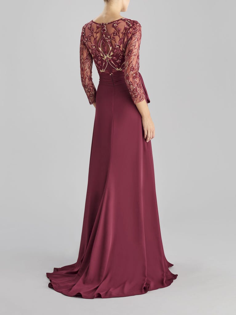 pronovias LACE 2318 | Vestido de fiesta corte en a | The Party Edit by Pronovias Última moda