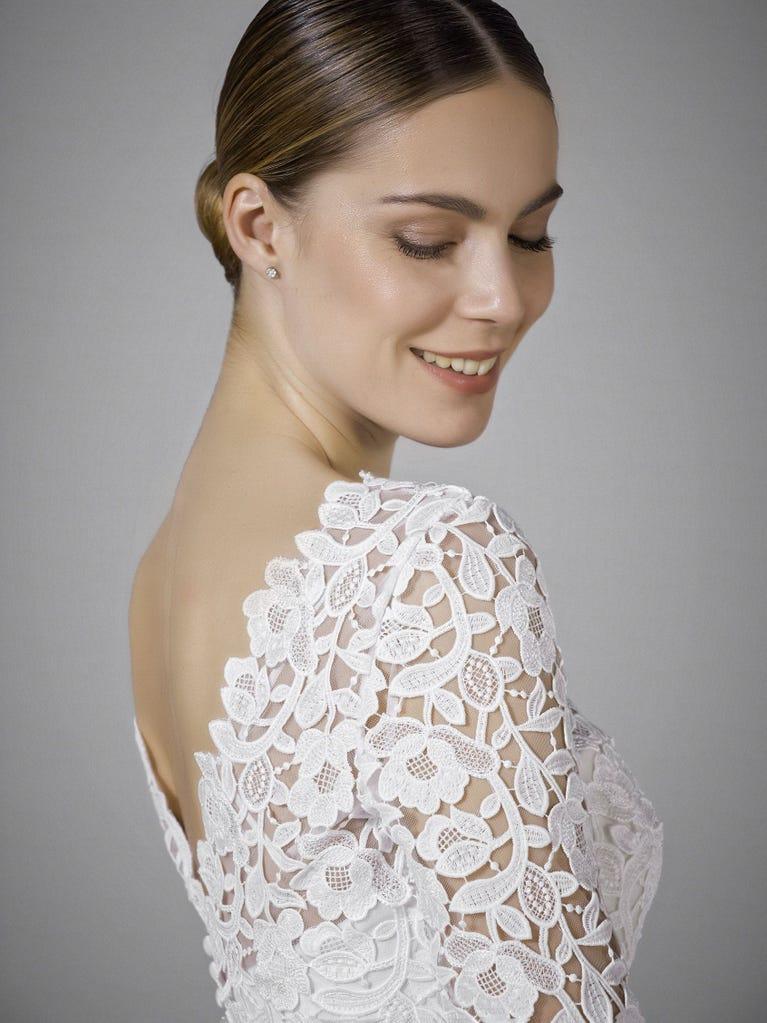 pronovias JACK-LA18 En línea