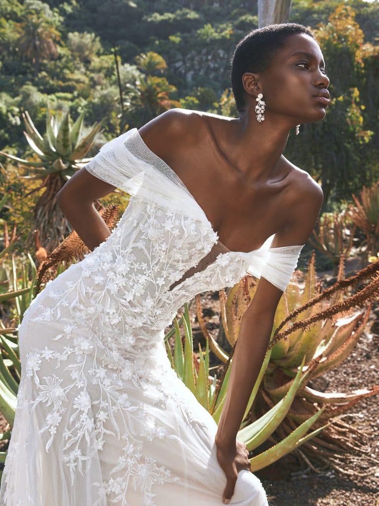 pronovias BAIKAL SLEEVES Oferta exclusiva