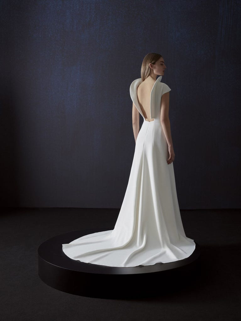 pronovias ENCANT | Vestido de novia corte en A con escote cisne | Atelier Pronovias Grandes ahorros