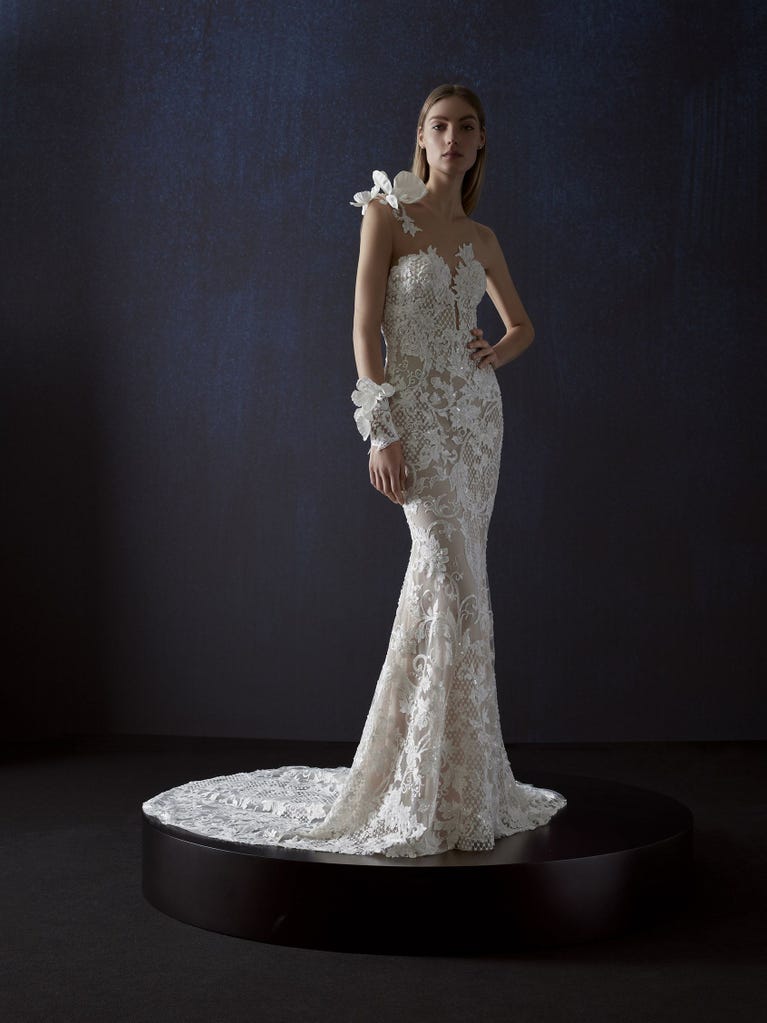 pronovias ACAZIA | Vestido de novia sirena con escote corazón | Atelier Pronovias