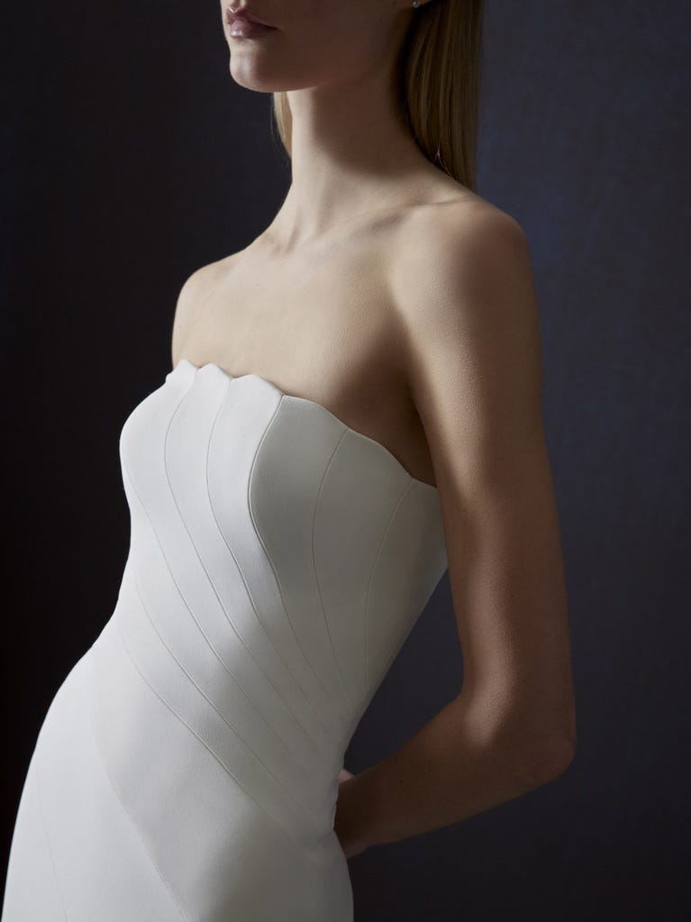pronovias ANGELIS | Vestido de novia sirena palabra de honor | Atelier Pronovias Tienda