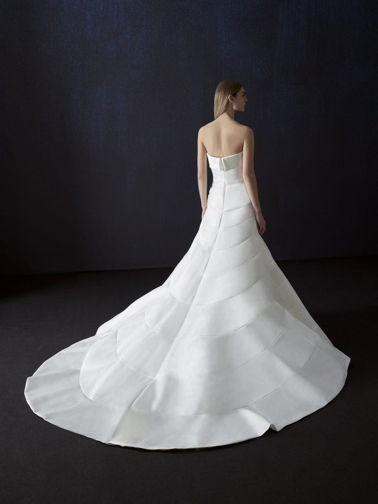 pronovias SERPENTA | Vestido de novia princesa palabra de honor | Atelier Pronovias Últimos 3 días