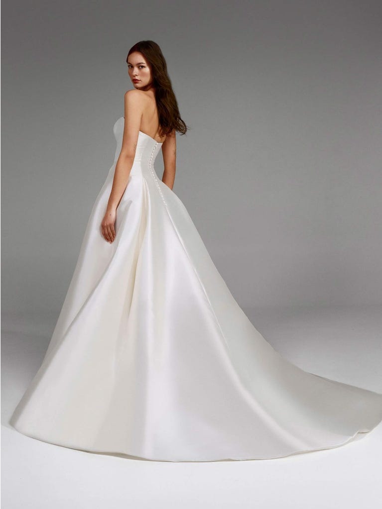 pronovias JORY | Vestido de novia princesa con palabra de honor | Pronovias Solo hoy