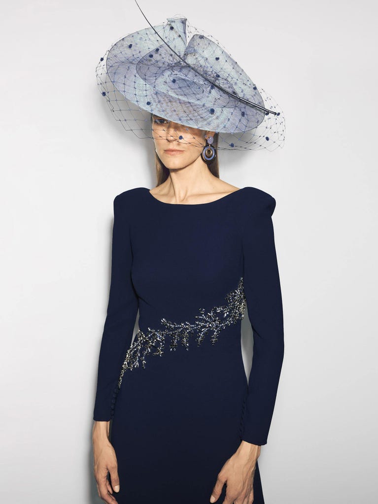 pronovias SINENSIS | Vestido de fiesta corte en a con escote barco | Pronovias Tienda de fábrica