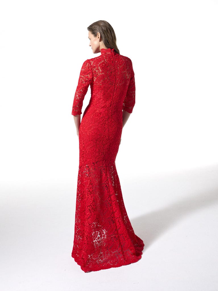 pronovias Lace 2435 | Vestido de fiesta sirena con escote cisne | Pronovias Libre de impuestos