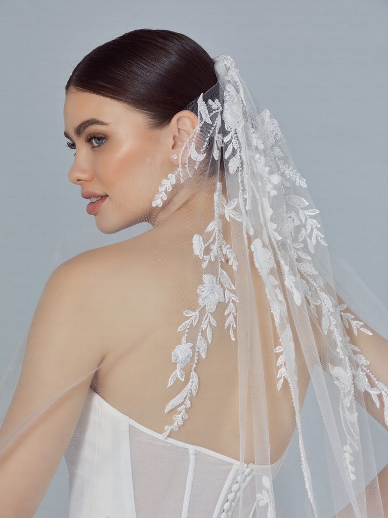 pronovias V-LA32