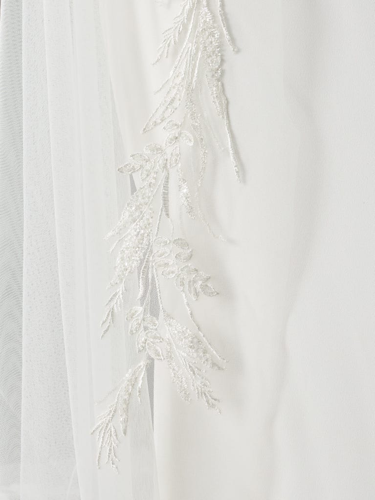pronovias V-2105 En línea