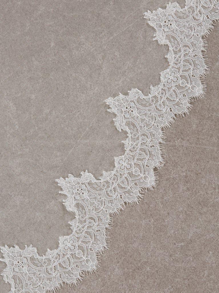 pronovias V-2916