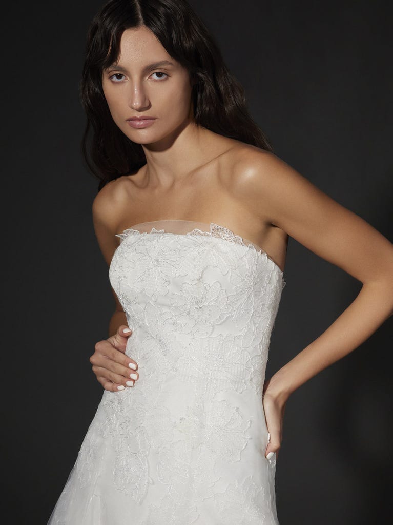 pronovias ALBINE | Vestido de novia fit & flare palabra de honor | Vera Wang Bride Grandes descuentos