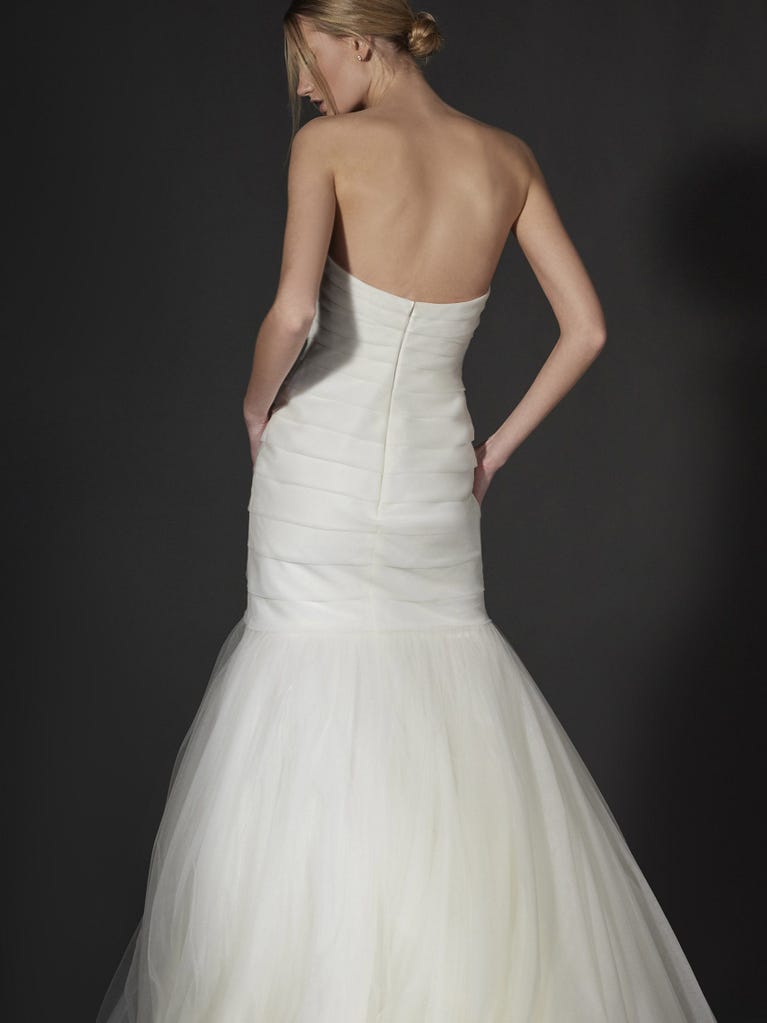 pronovias LOISE | Vestido de novia sirena | Vera Wang Bride Liquidación