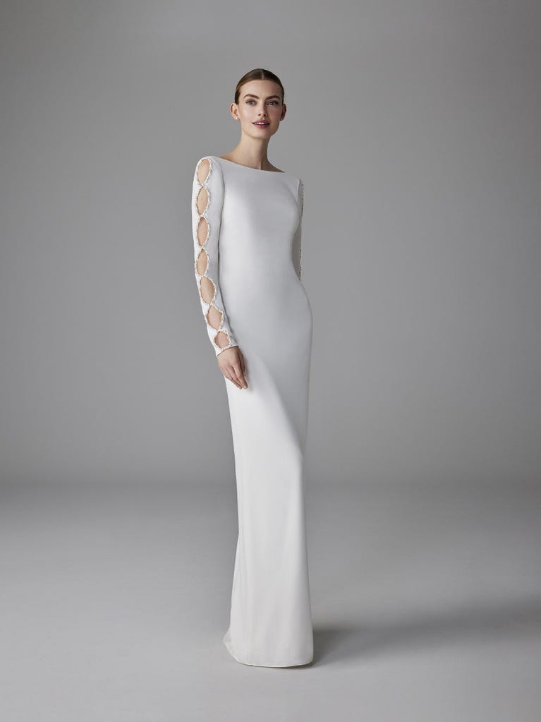 pronovias MAELLE | Vestido de novia recto con escote barco | Pronovias Descuentos del mes