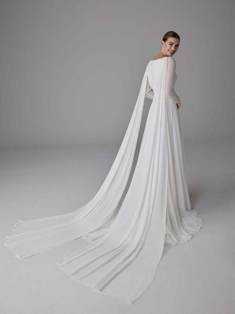 pronovias SOLLEMN | Vestido de novia corte en A con escote barco | Pronovias Ofertas especiales
