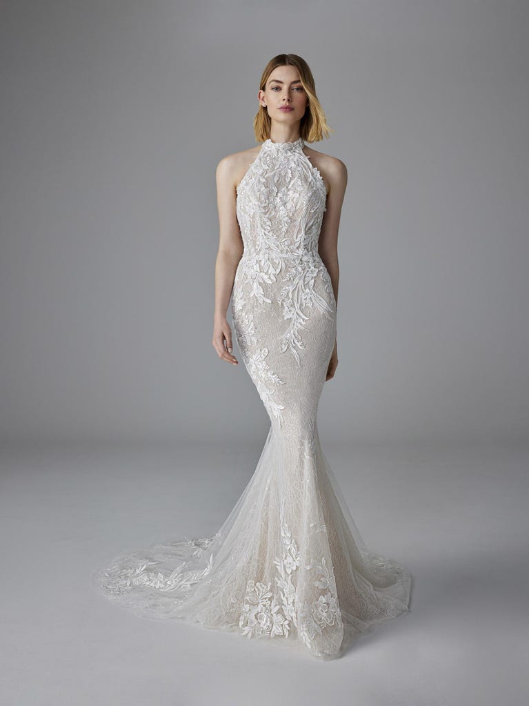 pronovias OFFRA | Vestido de novia sirena con cuello halter | Pronovias