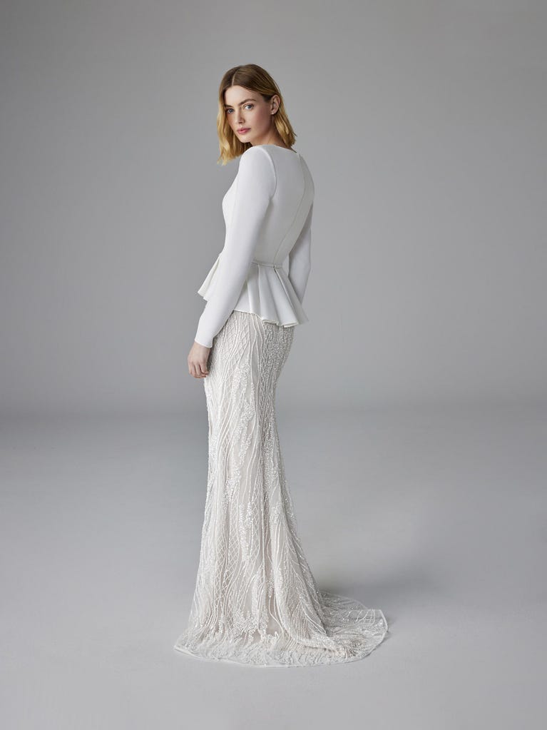 pronovias ROIG | Vestido de novia sirena con escote de pico | Pronovias Precio de fábrica