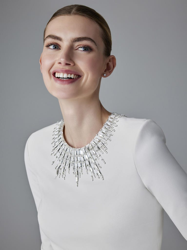 pronovias RONAN | Vestido de novia princesa con cuello caja | Pronovias Promoción por tiempo limitado