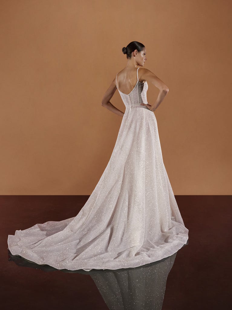 pronovias SATYA | Vestido de novia corte en a | Pronovias En oferta