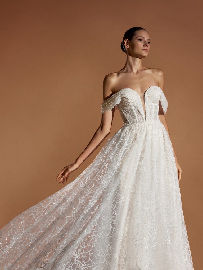 pronovias SUNNYA | Vestido de novia corte en a | Pronovias Libre de impuestos