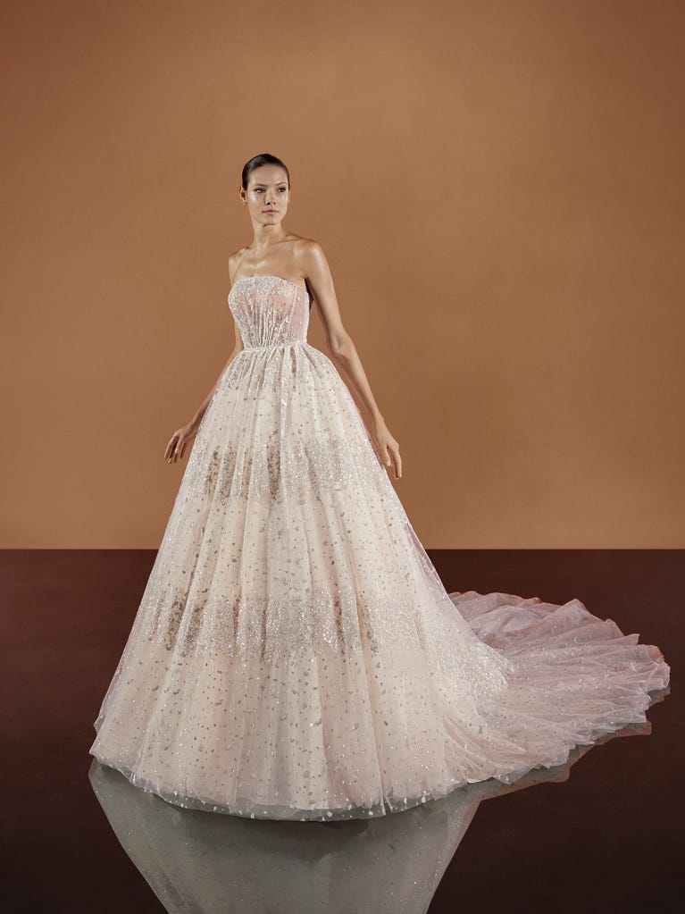 pronovias TAJ | Vestido de novia princesa con palabra de honor | Pronovias