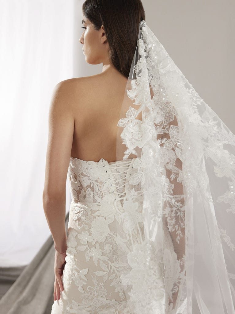 pronovias HART | Vestido de novia sirena | Pronovias En línea