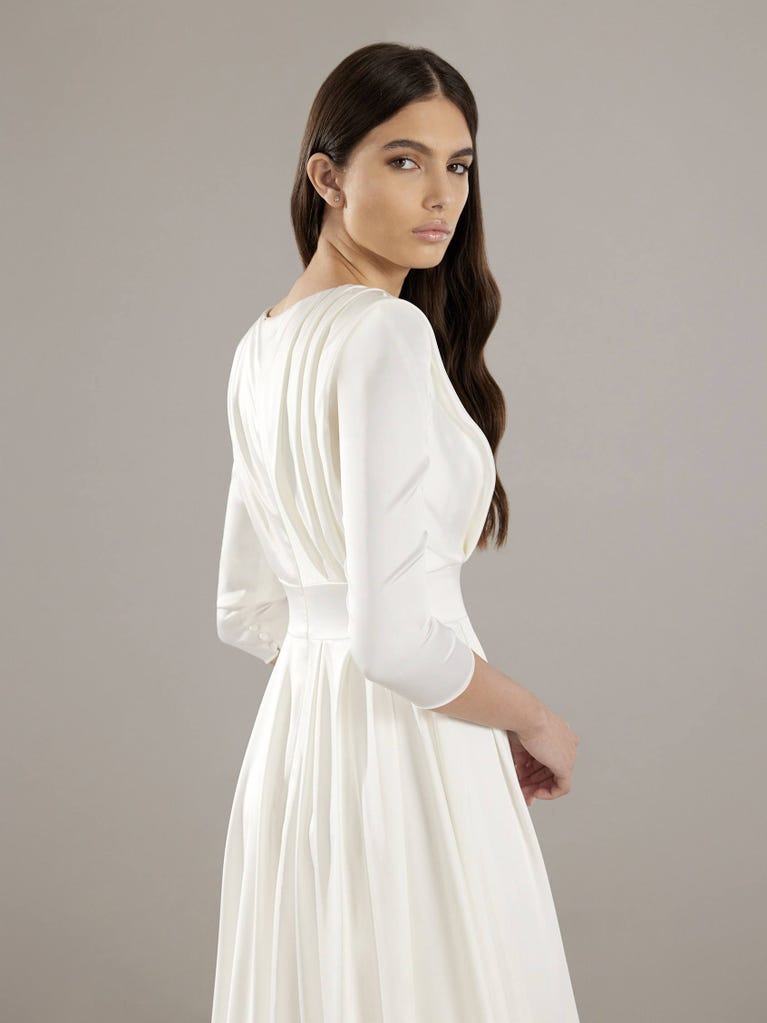 pronovias CASSIAN | Vestido de novia corte en a con escote barco | Pronovias Envío gratis