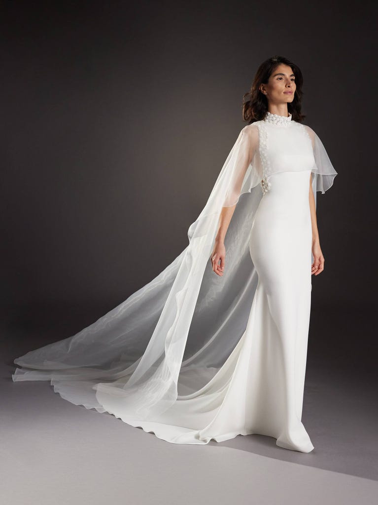 pronovias FONT | Vestido de novia sirena con cuello halter | Pronovias Descuento por venta flash