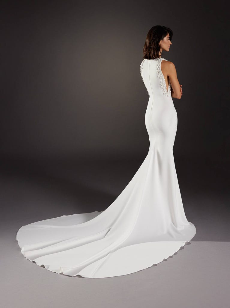 pronovias FONT | Vestido de novia sirena con cuello halter | Pronovias Descuento por venta flash