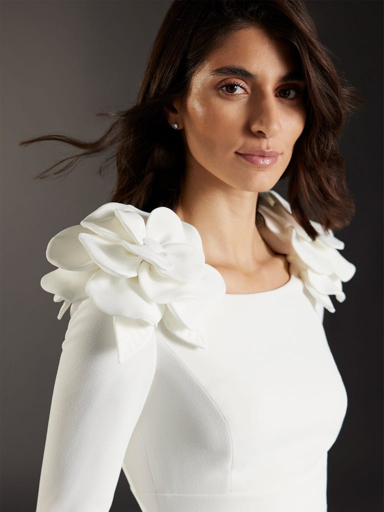 pronovias MIES | Vestido de novia corte en a con escote barco | Pronovias Rebajas de fin de temporada