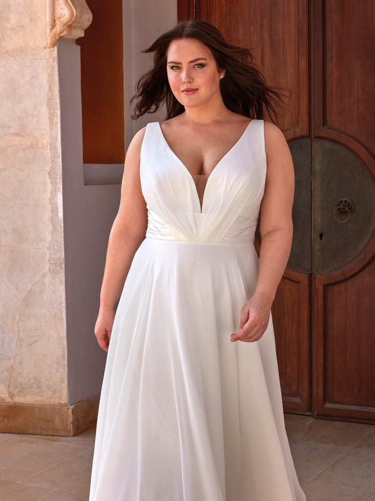 pronovias ASMARA | Vestido de novia corte en a con escote de pico | Pronovias Oferta especial de fábrica